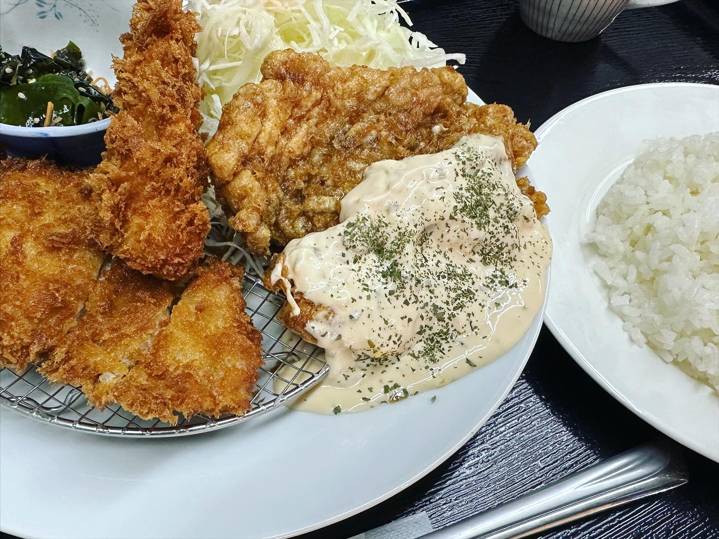 とんかつの店かつ亭です♪

今日のランチはかつ亭でミクスセットにしませんか？

ご来店お待ちしてます♪
沖縄県島尻郡南風原町与那覇510
098-889-2142